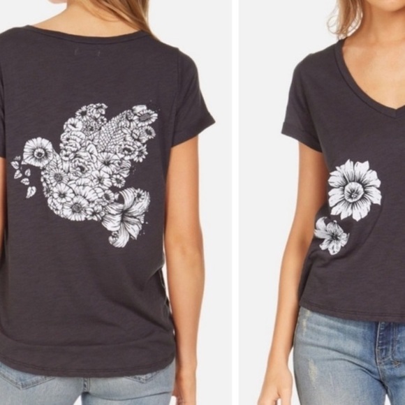 Lauren Moshi Tops - New Lauren Moshi Becca Floral Dove Tee